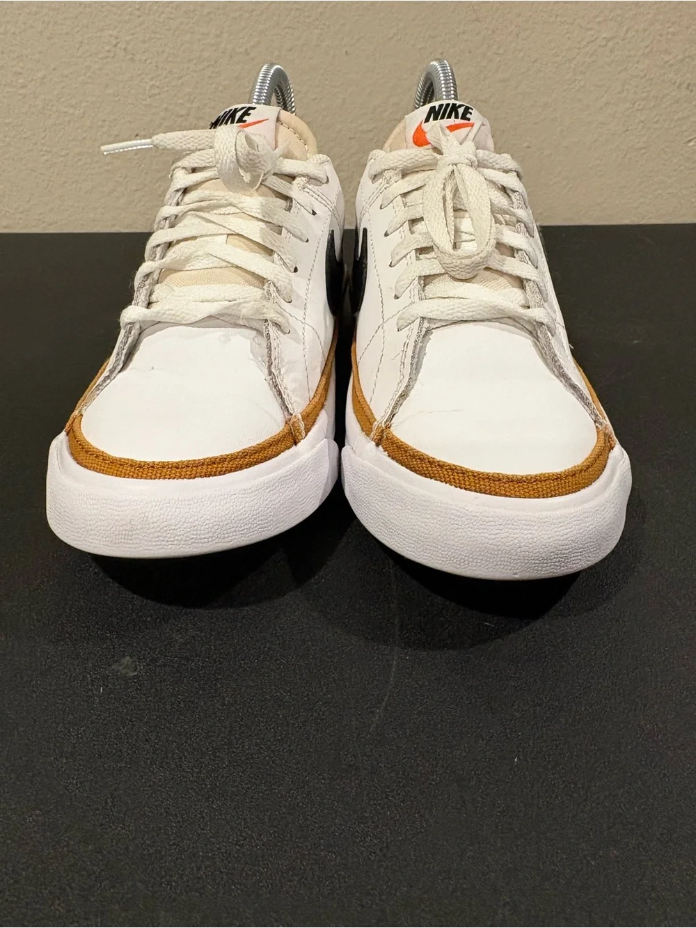 Nike Court Legacy GS Kids Sneakers Size 4Y White Black Gold DA5380-102 Low Top